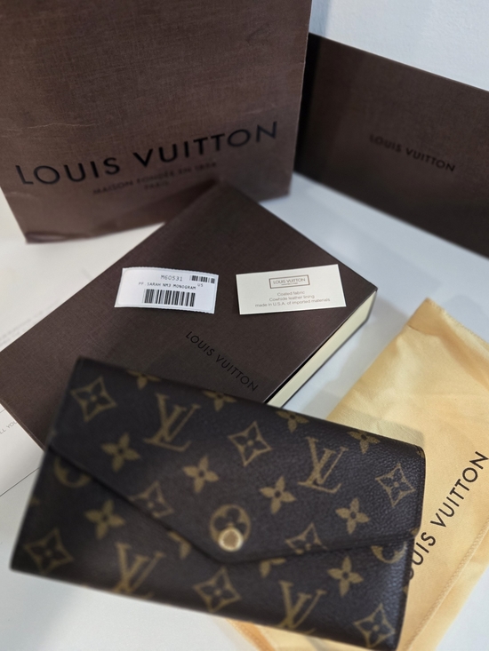 Louis Vuitton Handbags - Louis Vuitton Sarah Monogram Wallet